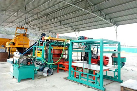 Fully automatic QT5-15 to Vietnam
